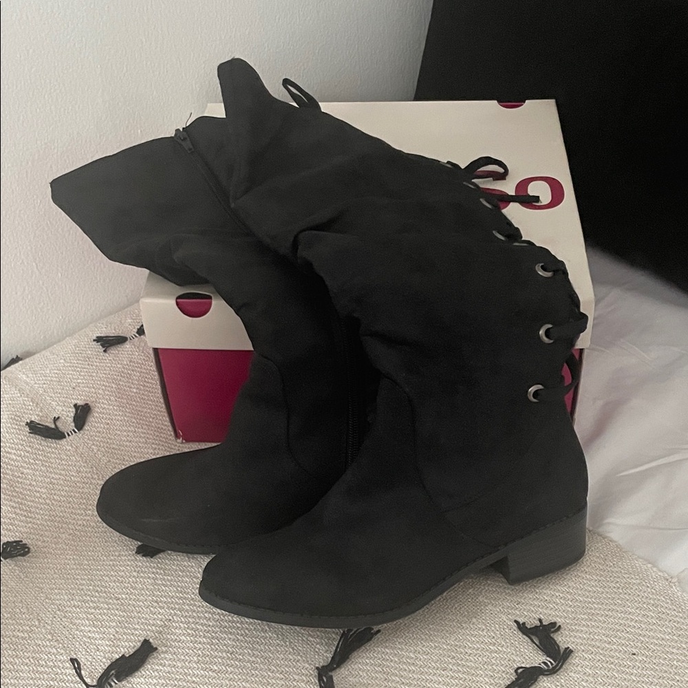 SO Black Lace Up Women's Boots wide calf 7.5